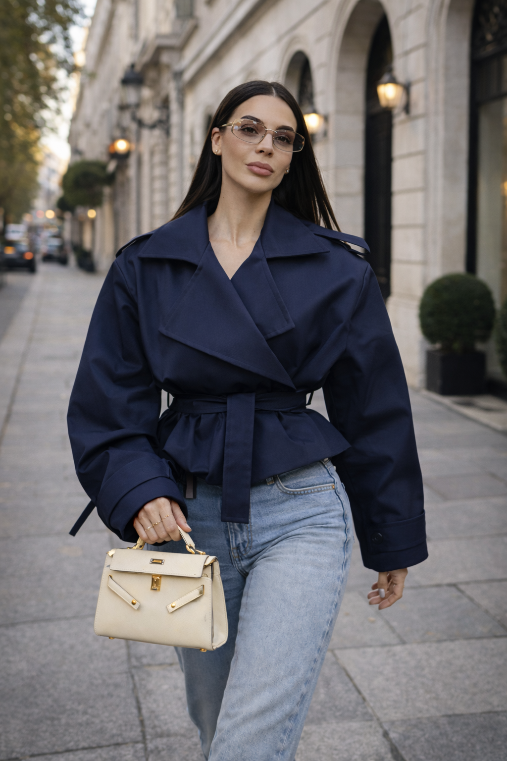 THE VELIER SIGNATURE CROPPED TRENCH