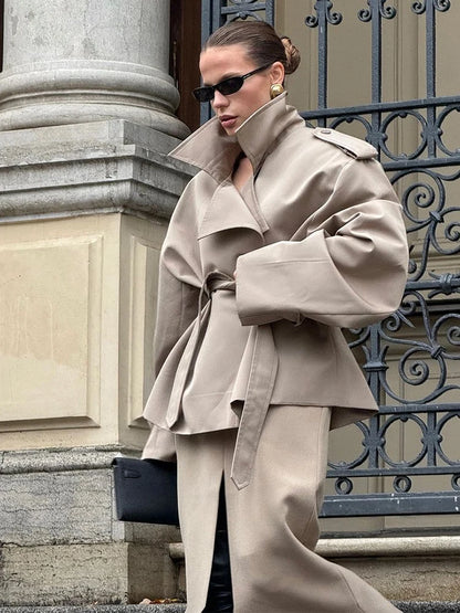 THE VELIER SIGNATURE CROPPED TRENCH