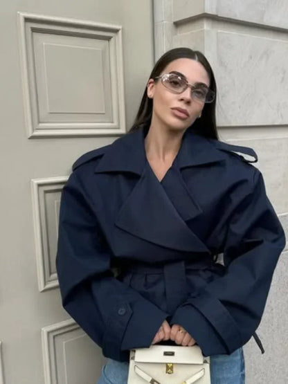 THE VELIER SIGNATURE CROPPED TRENCH